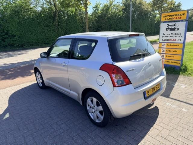Suzuki Swift 1.5 exclusive