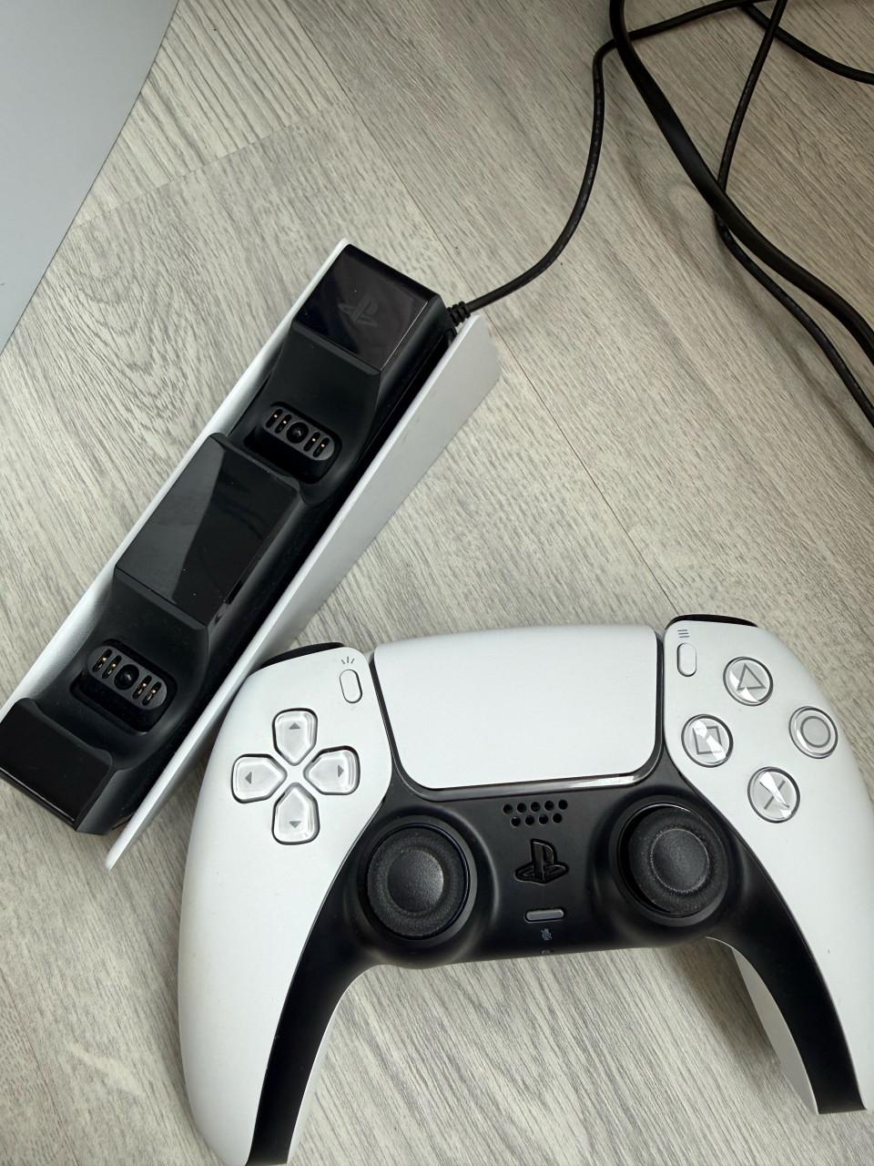 Playstation 5 Disc Versie 1TB met 3 games en lader
