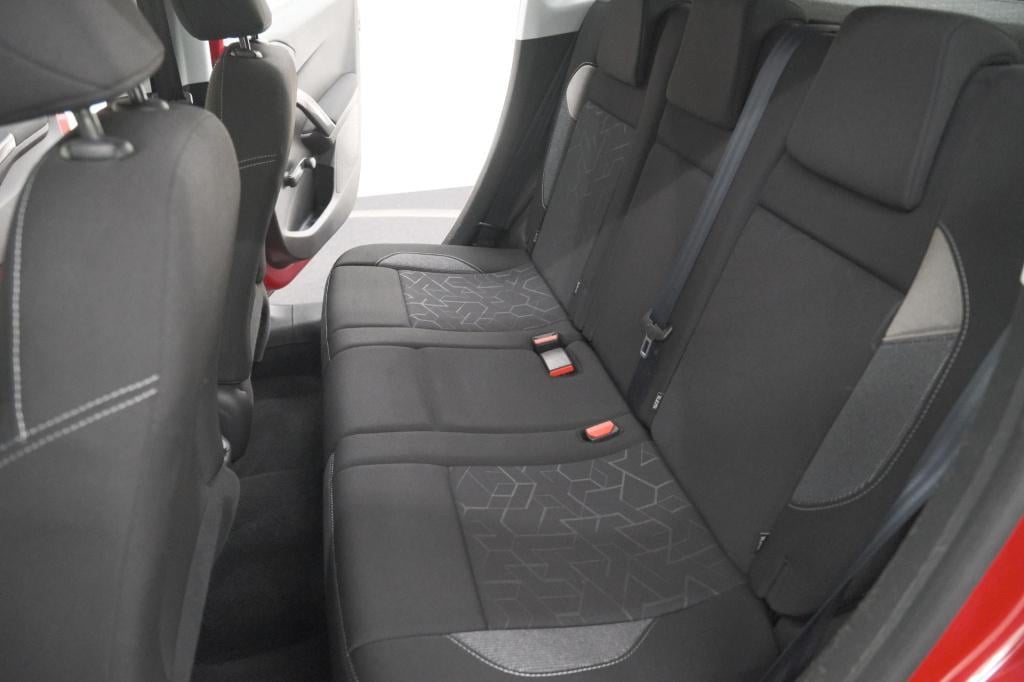 Peugeot 2008 puretech 110 eat6 active | camera | apple carplay | parkeersen