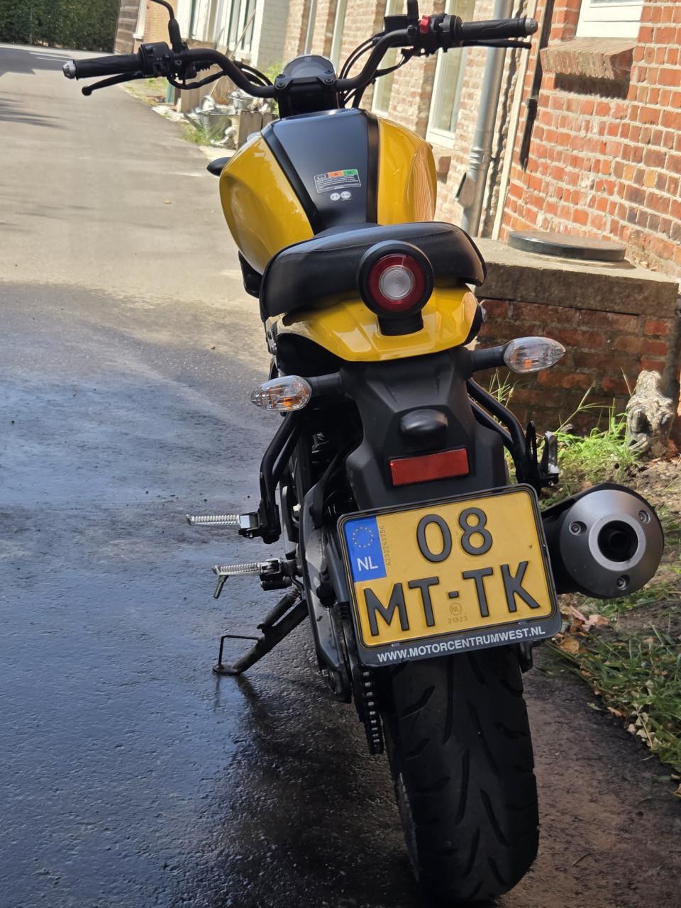 Yamaha xsr 125