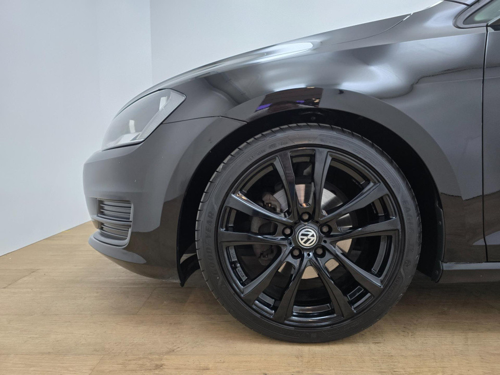Volkswagen Golf occasion 1.2 tsi black edition met cruisecontrol en dikke v