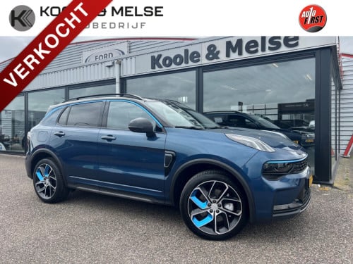 Lynk & Co 01 1.5 261pk plug in hybrid , pano dak , 360 gr camera , car play