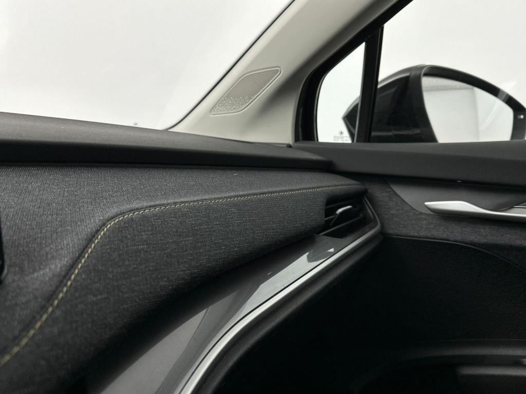 Skoda Elroq business edition tour elektromotor 150 kw / 204 pk