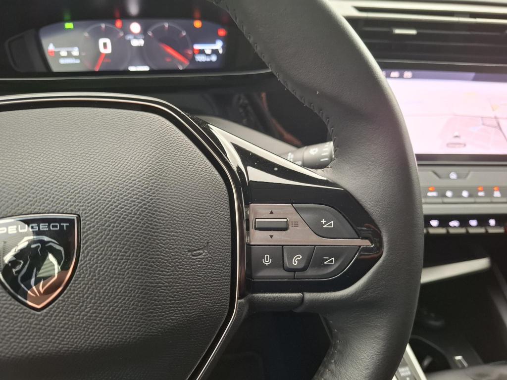Peugeot 308 110 active pack business nav/clima/lmv