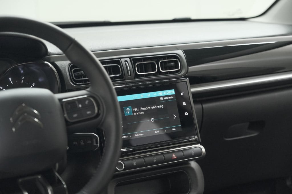 Citroen C3 puretech 110 feel edition | camera | navigatie | apple carplay