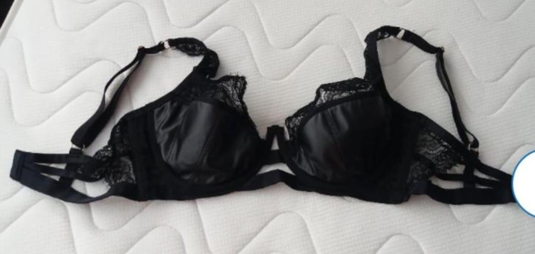Hunkemoller bh 80E