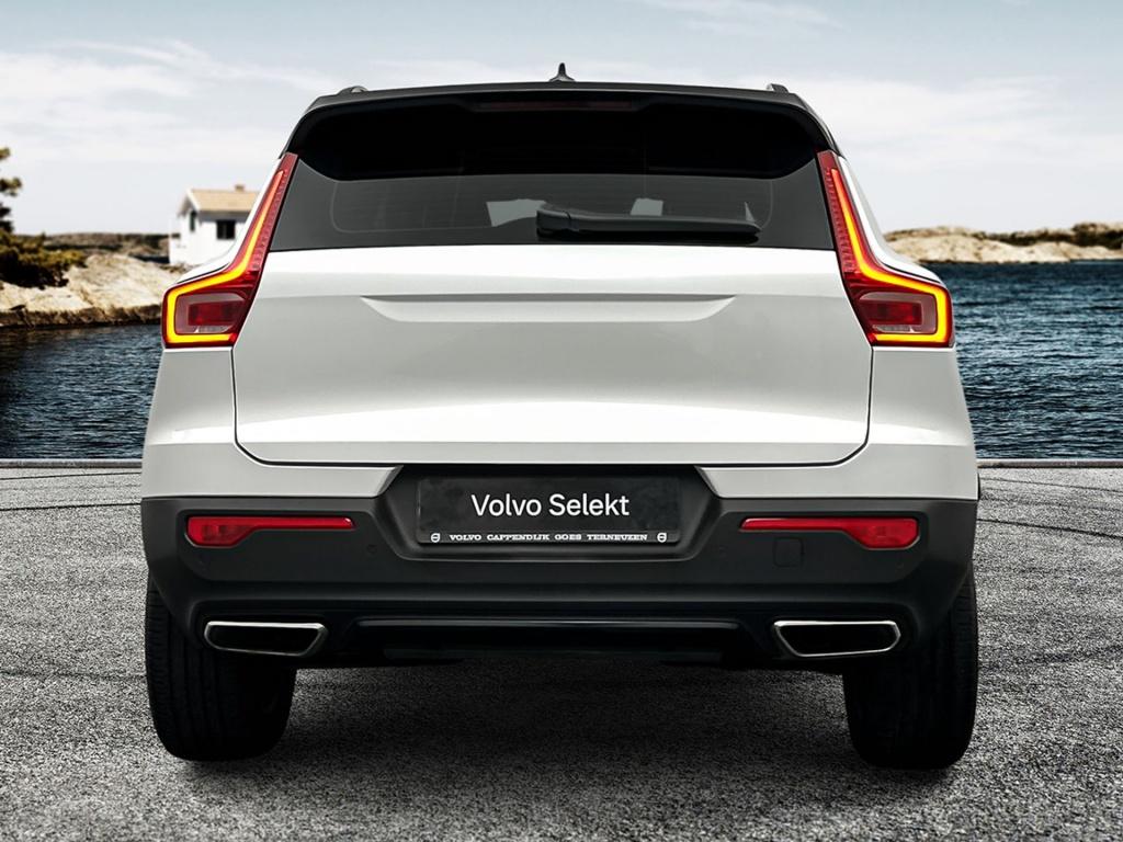 Volvo XC40 1.5 t3 r-design | 360 | electr. stoelen | harman kardon | parkee