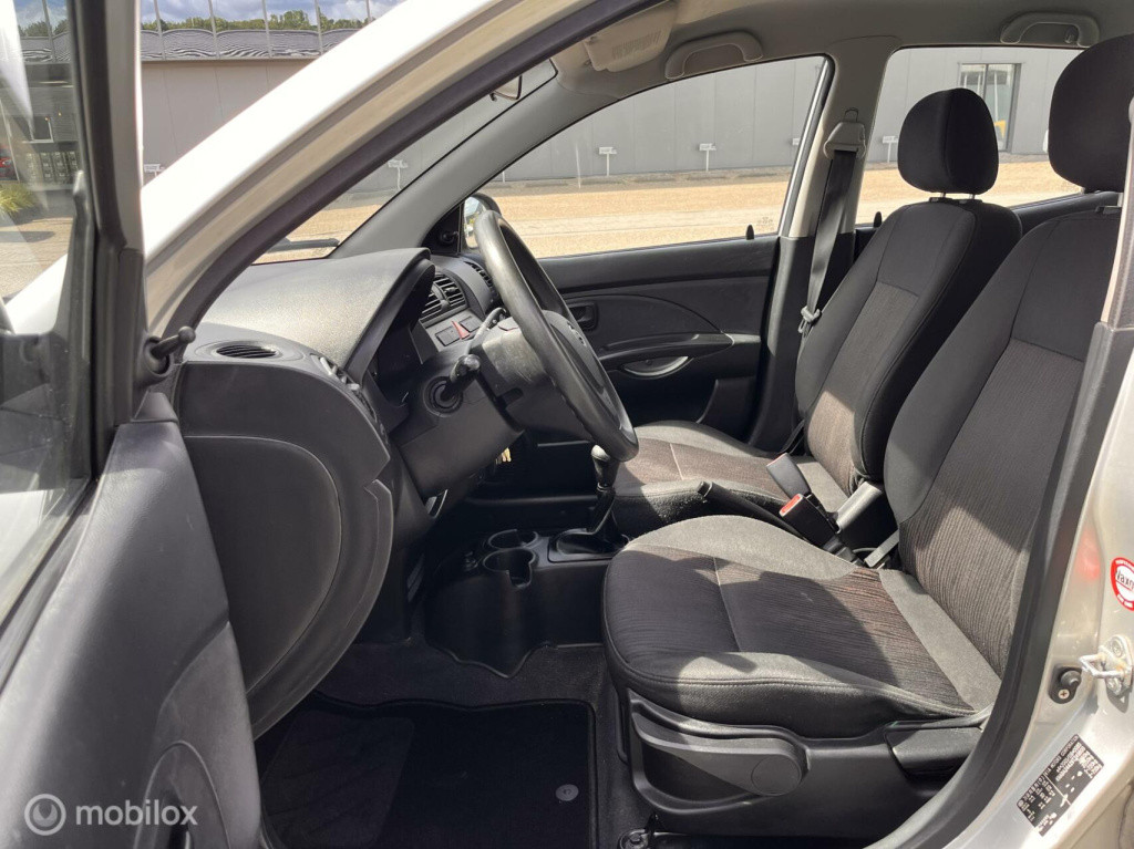 Kia Picanto 1.0 q airco trekhaak