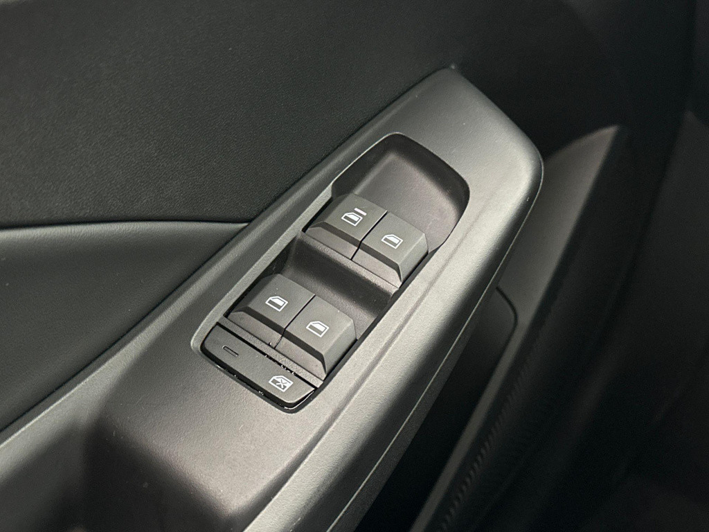 MG 3 1.5 hybrid standard | snel leverbaar | camera | climate control | carp