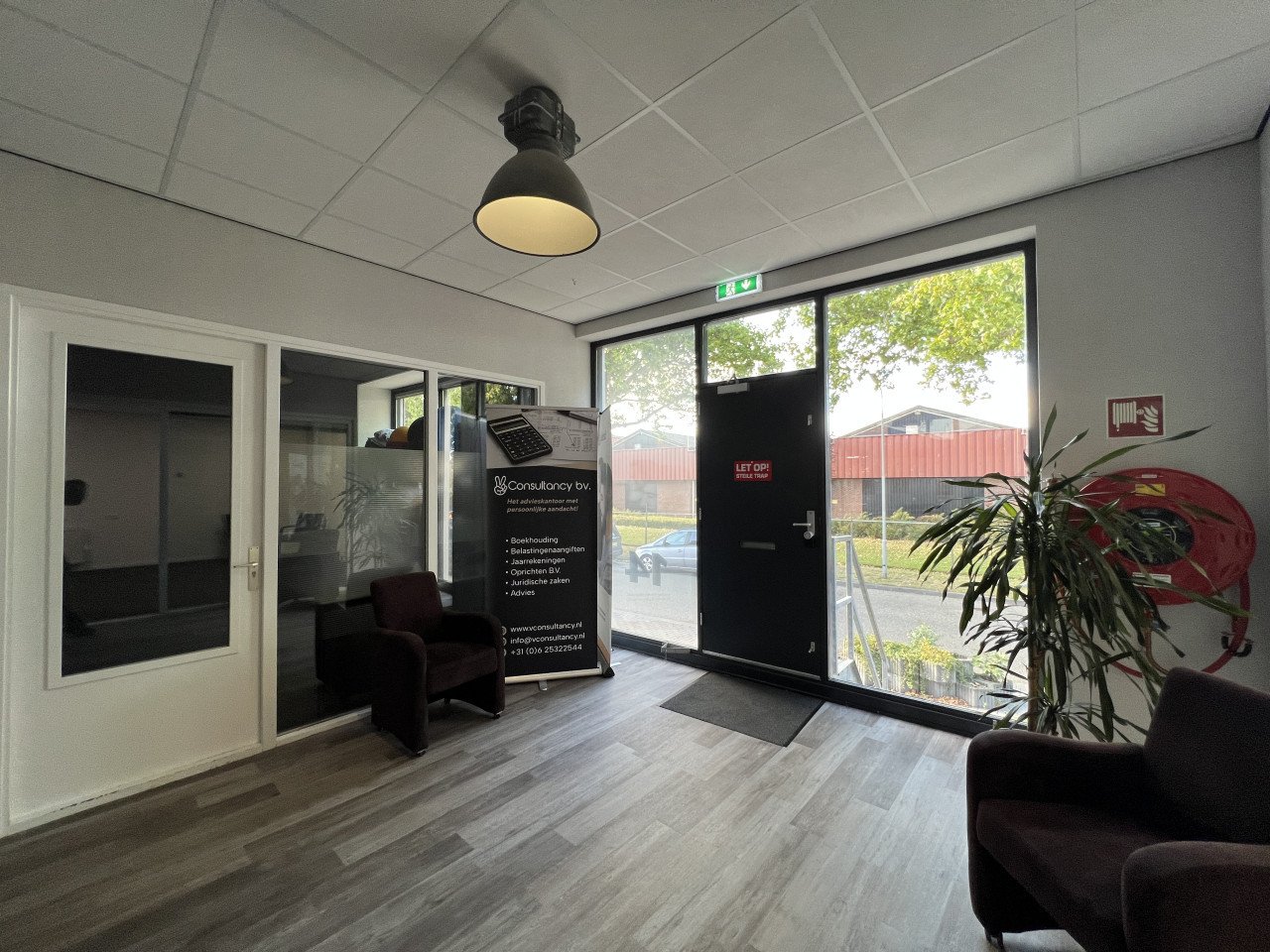 TE HUUR 20m2 z.g.a.n. kantoorruimte in Goes