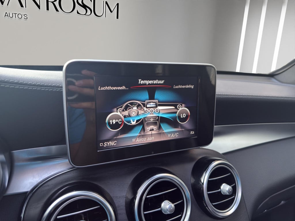 Mercedes-Benz Glc 250 4matic amg pano camera trekhaak