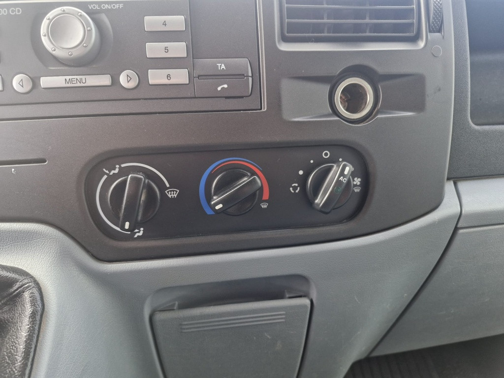 Ford Transit 260s 2.2 tdci