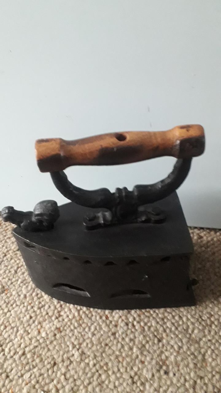 3 kolen strijkijzers