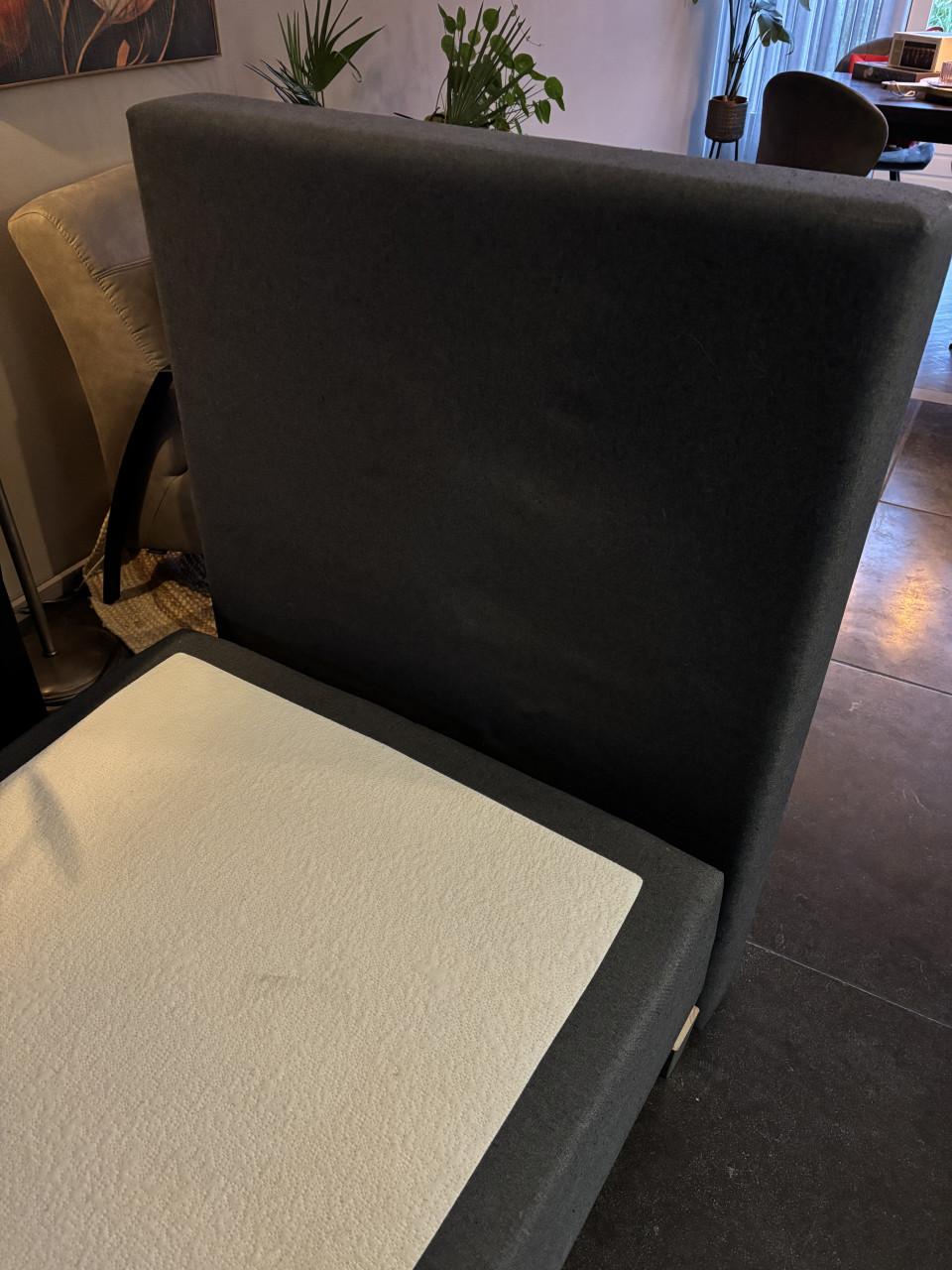 Boxspring 1 pers. Grijs