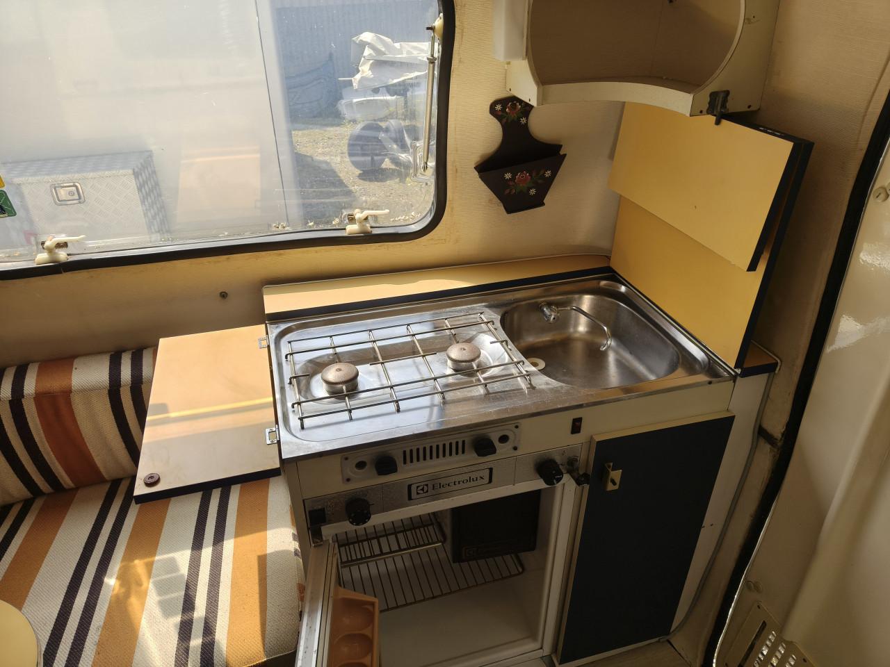 Lander 401 1977 bj
