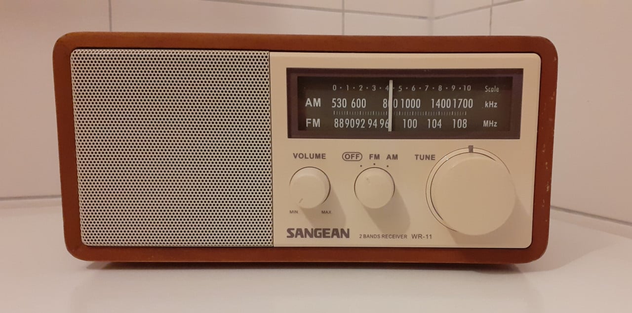 Sangean WR-II Radio