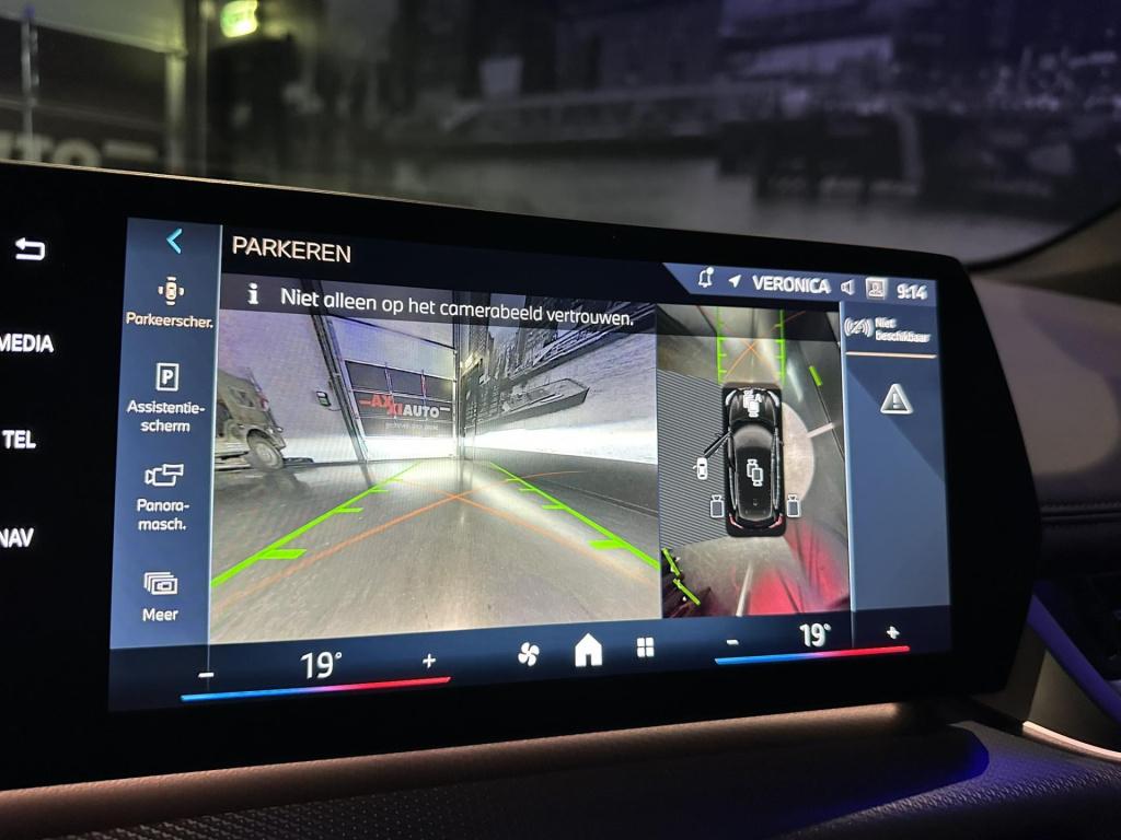 BMW 2-serie active tourer 218i high executive m sport *pano*leder*19inch *h