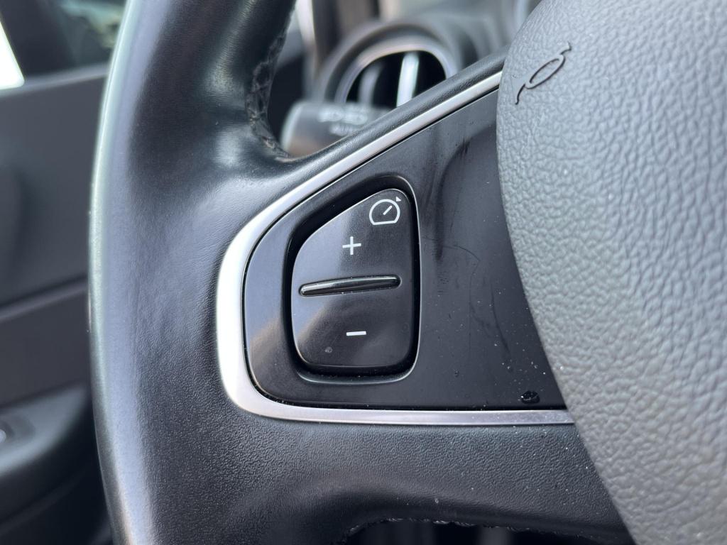 Renault Captur 0.9 tce bose | climate control | cruise control | trekhaak |