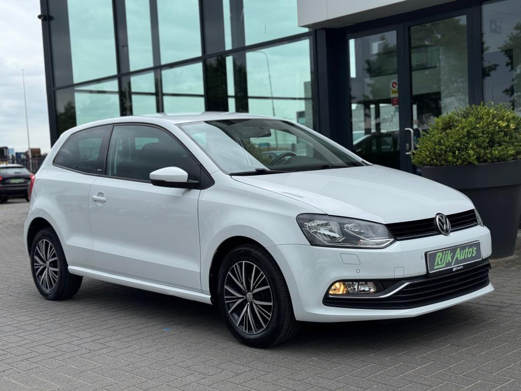 Volkswagen Polo 1.0 allstar * pdc 2x * clima