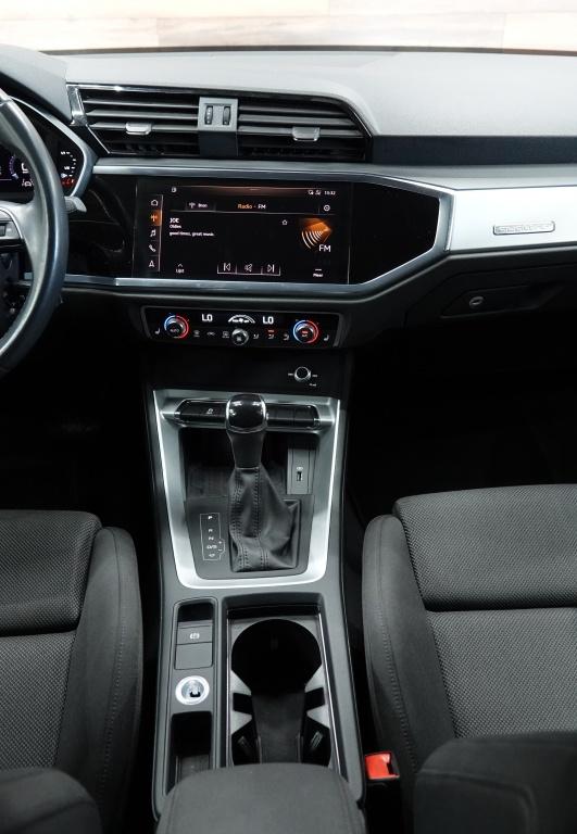 Audi Q3 40 tfsi | quattro | acc | camera | led |