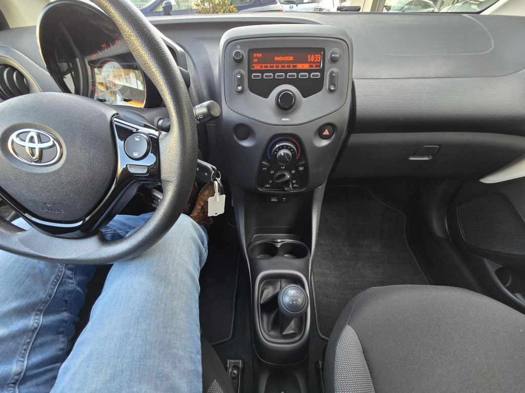 Toyota Aygo 1.0 vvt-i x-fun