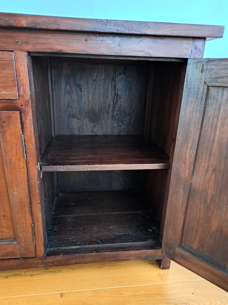 Dressoir