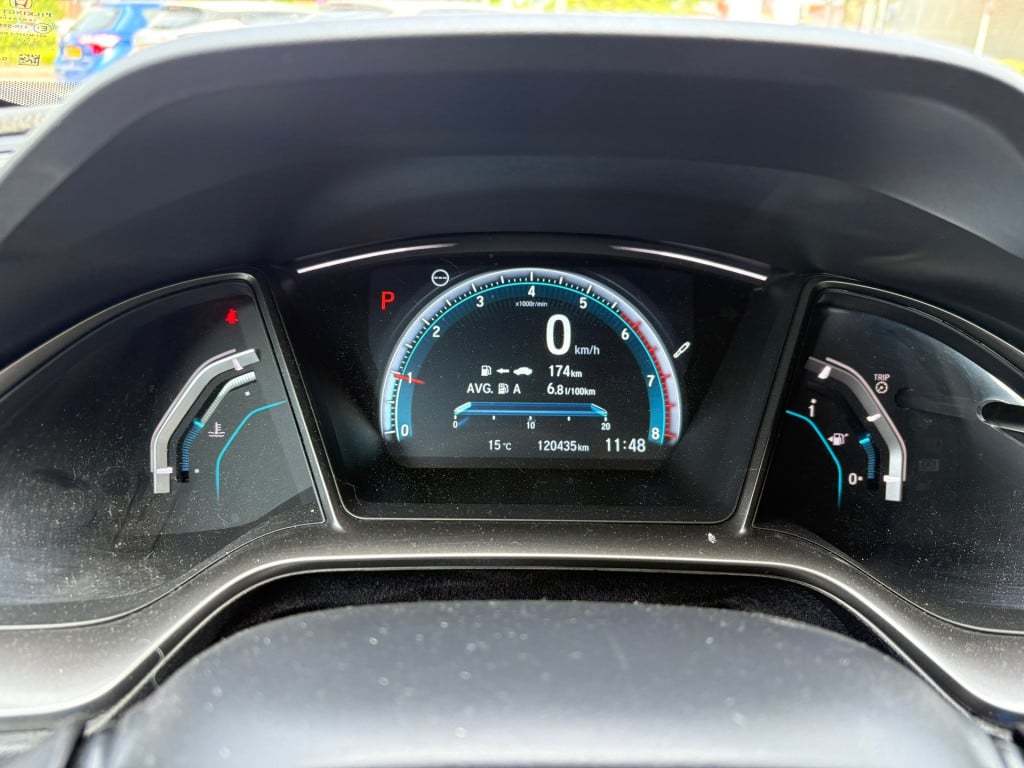 Honda Civic 1.0 i-vtec premium