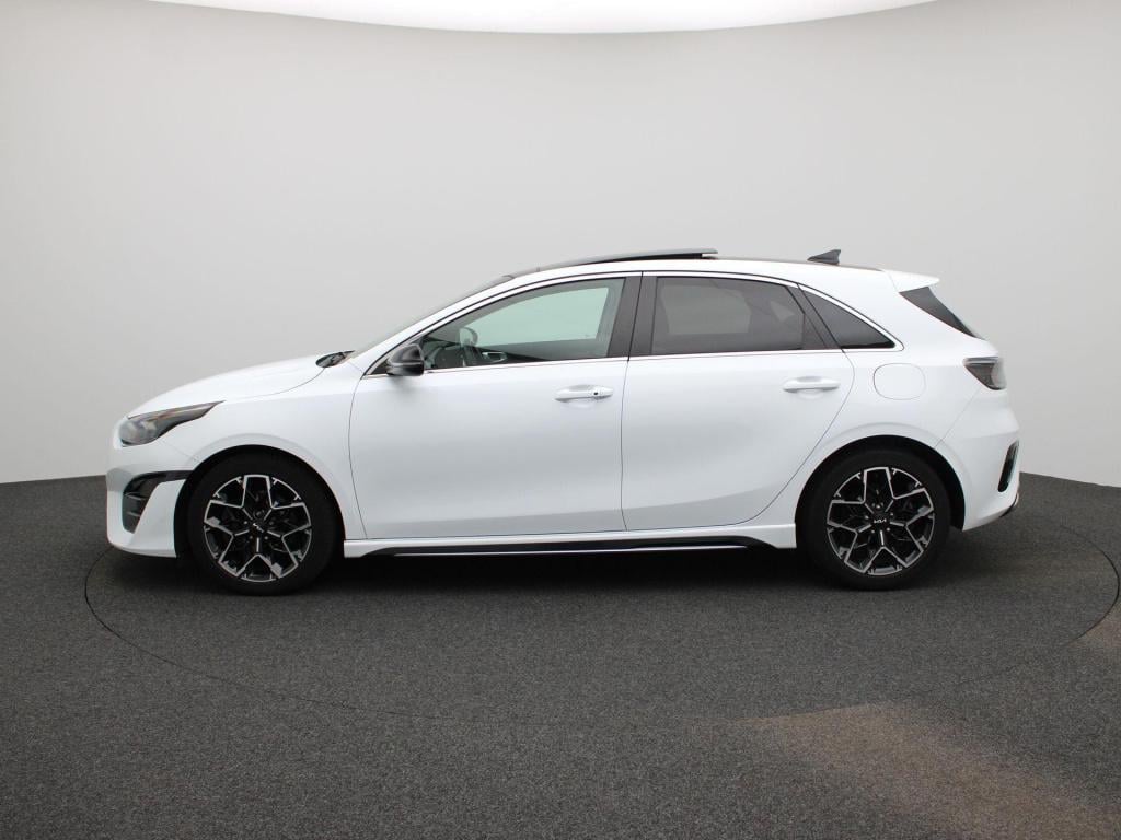 Kia Cee'd 1.5 t-gdi gt-line | panoramadak | navigatie | half leder | apple 
