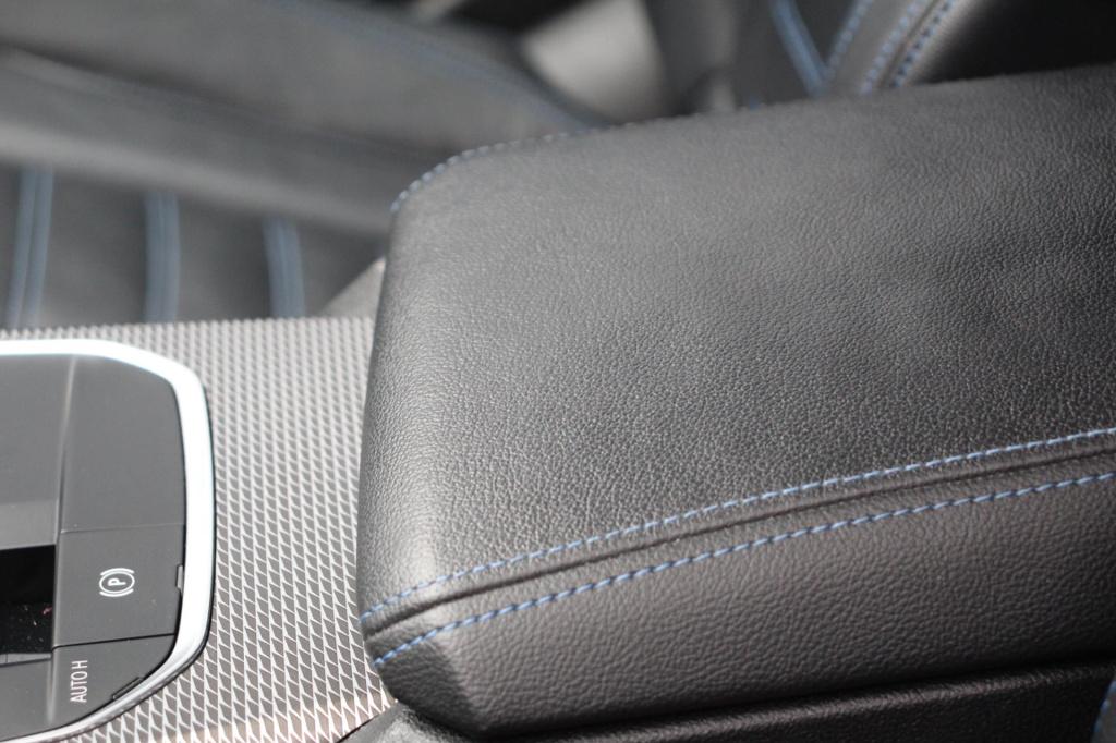 BMW 3-serie touring 330i m-sport - leder - 360 camera - head up - led - vir