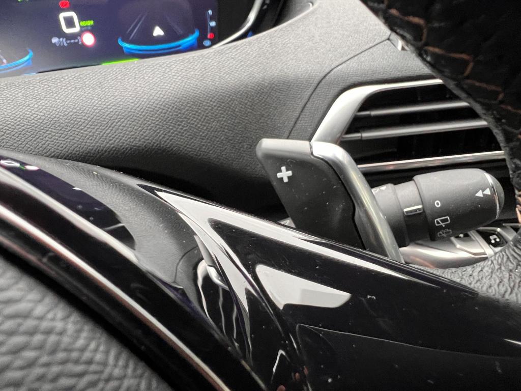 Peugeot 3008 1.6 hybrid4 300 gt, panodak, afn. trekhaak enz..