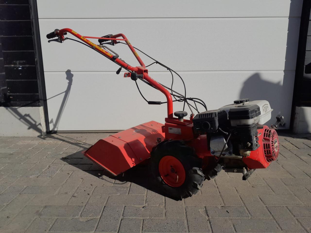 Kleine bakfrees te huur