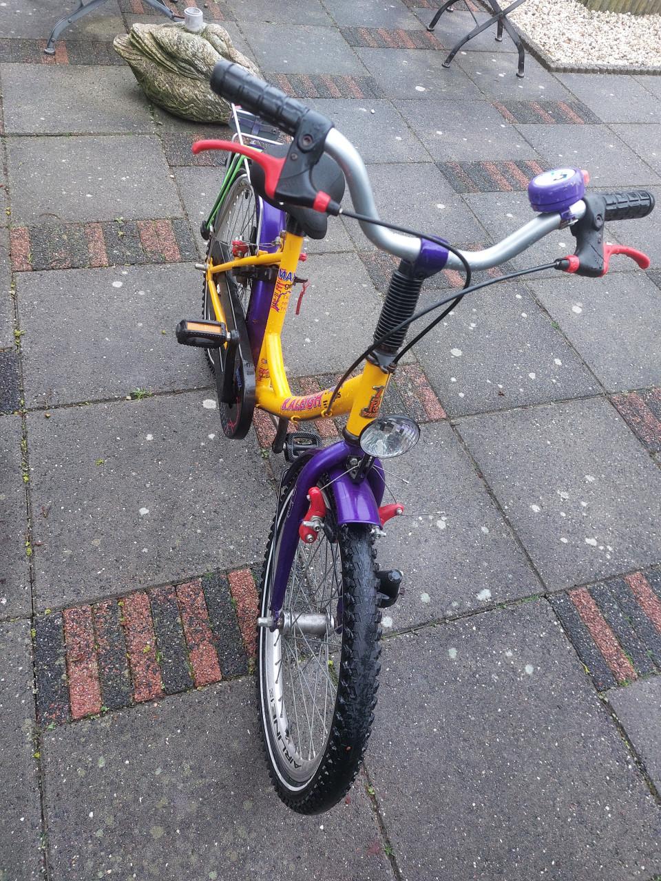 Meisjesfiets 20 inch - hele goede staat