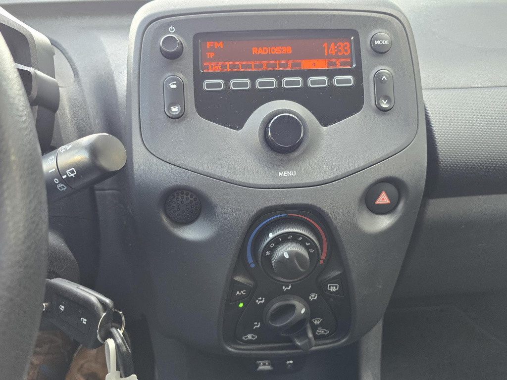 Toyota Aygo 1.0 vvt-i x-fun