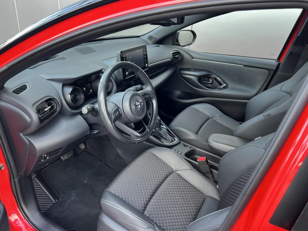 Toyota Yaris 1.5 hyb. launch ed. | stuurverwarming | stoelverwamring | dode