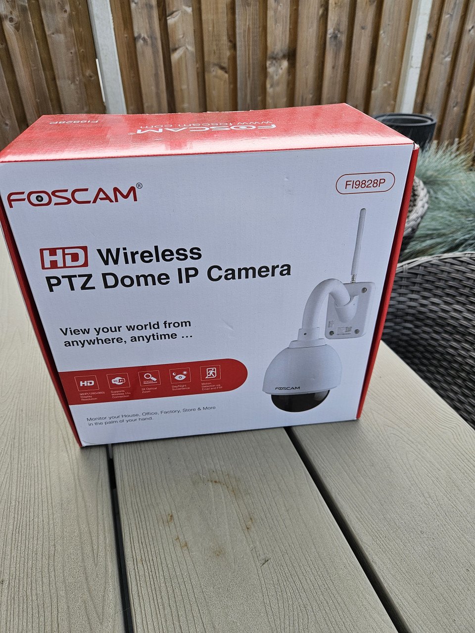 Nog nieuwe Foscam FI9828P HD PTZ Wireless Dome IP-camera...