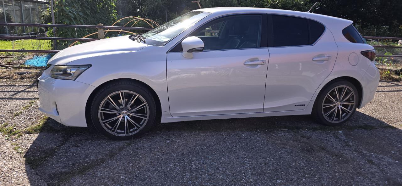 Lexus CT200h 18" velgen 5x100