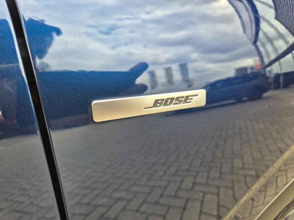 Renault Kadjar tce 130 bose camera + p-sensoren, dode hoek bewaking, bose a