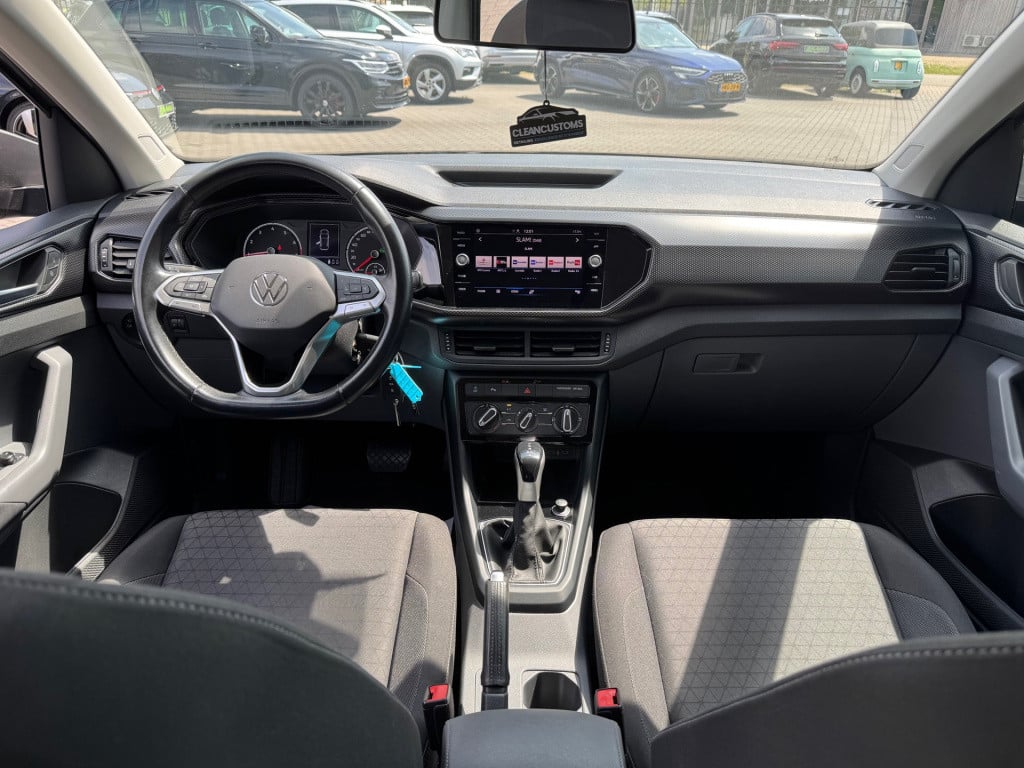 Volkswagen T-cross 1.0 tsi life * carplay * adaptieve cruise control * pdc 