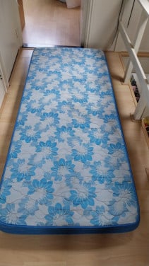 Gratis afhalen : eenpersoons matras
