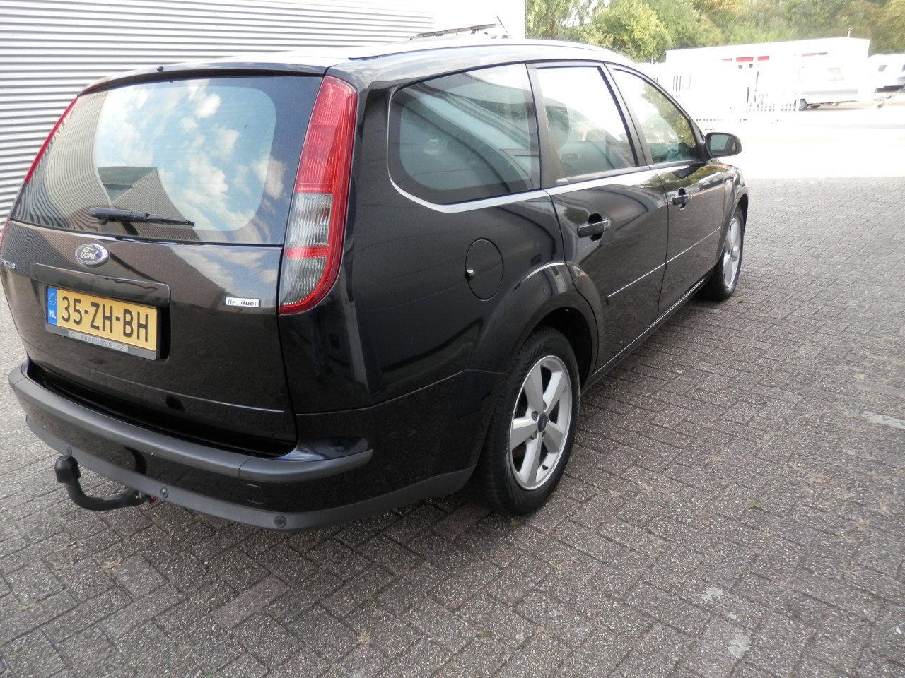 Auto Garant Biedt Aan: Ford Focus 1.8 Ambiente