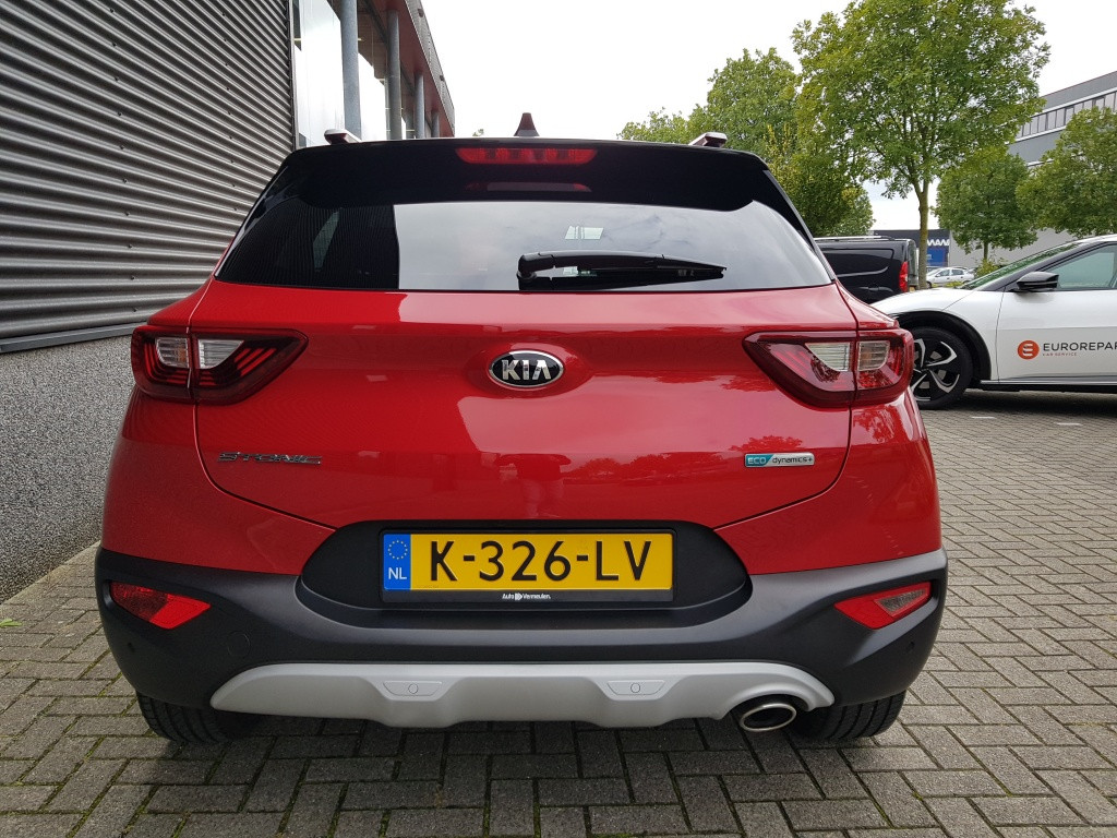 Kia Stonic mhev dynamicplusline 100 pk