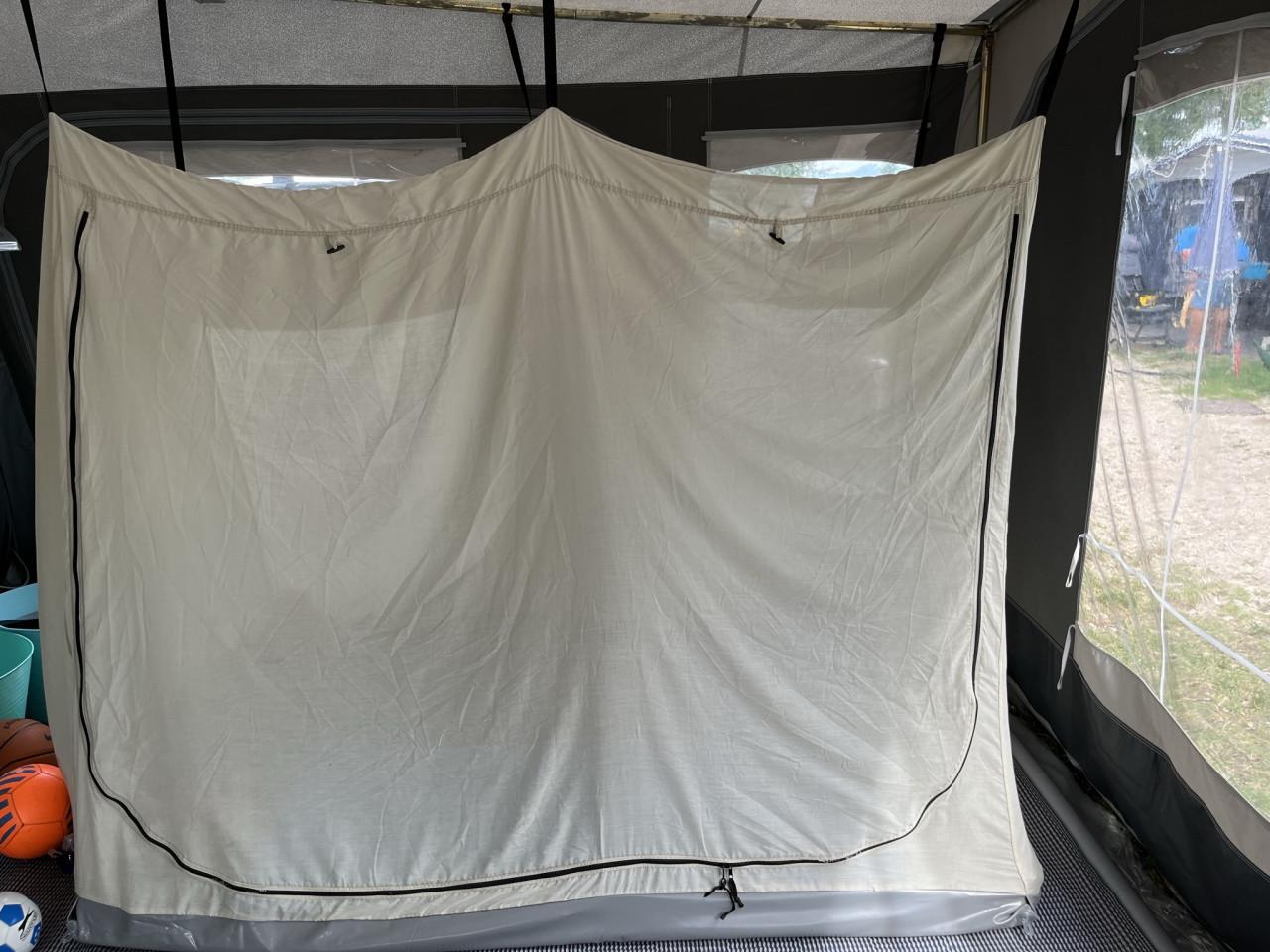 Hobby De Luxe Easy 450 bouwjaar 2002 – Zeer compleet