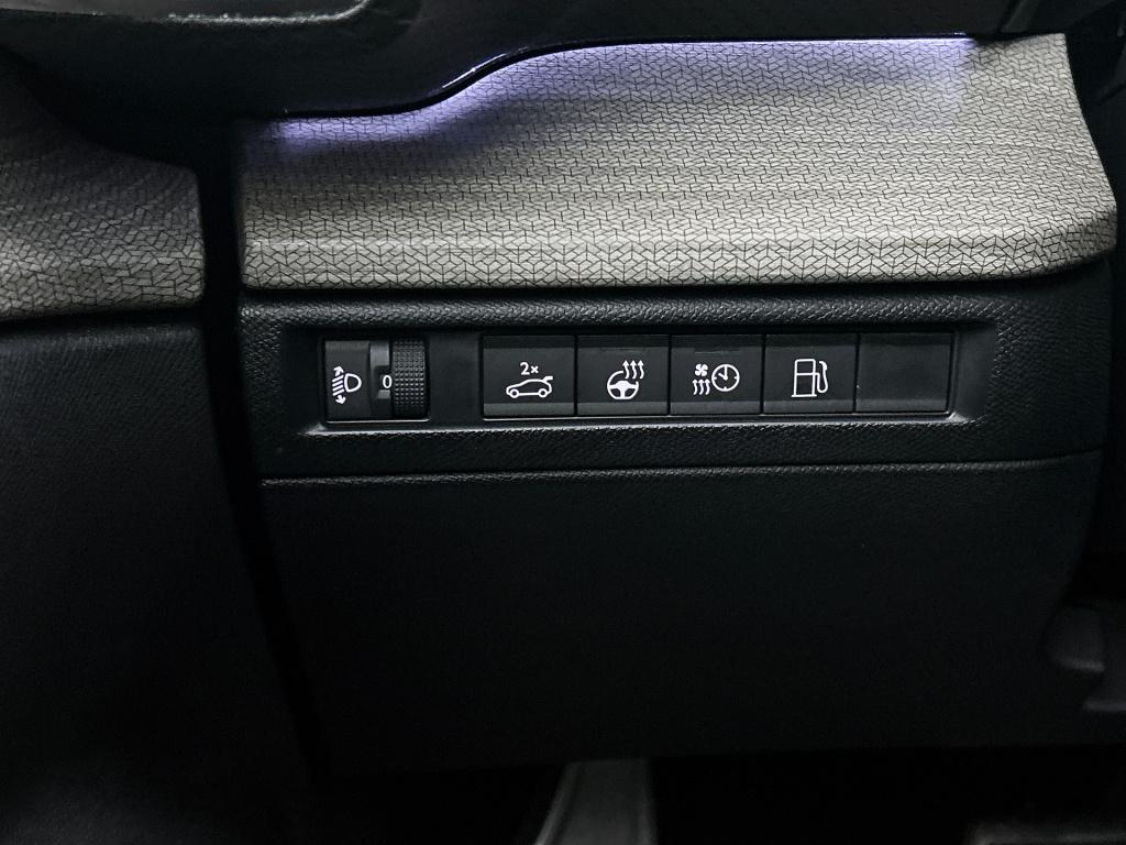 Citroen C5 X plug-in hybrid 225pk automaat shine | elektrische achterklep |
