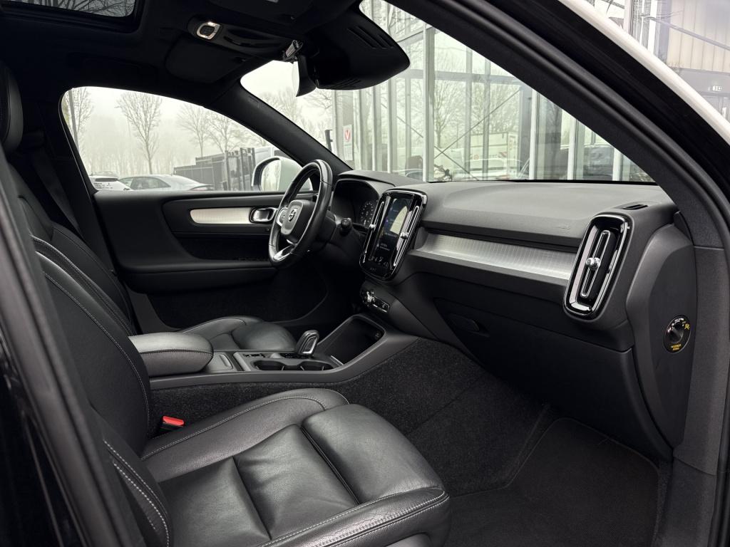 Volvo XC40 2.0 t5 awd intro edition | nl-auto | pano | stoelverw. | acc
