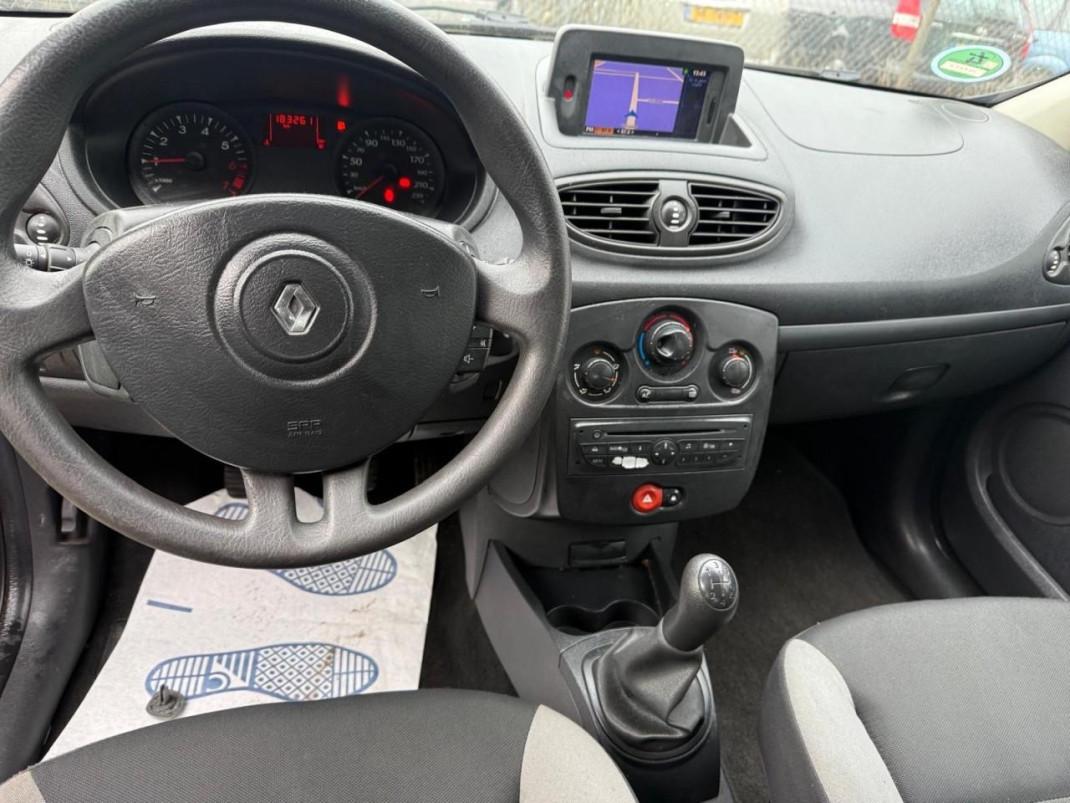 Renault Clio 1.2 Special Line Airco/ Navigatie
