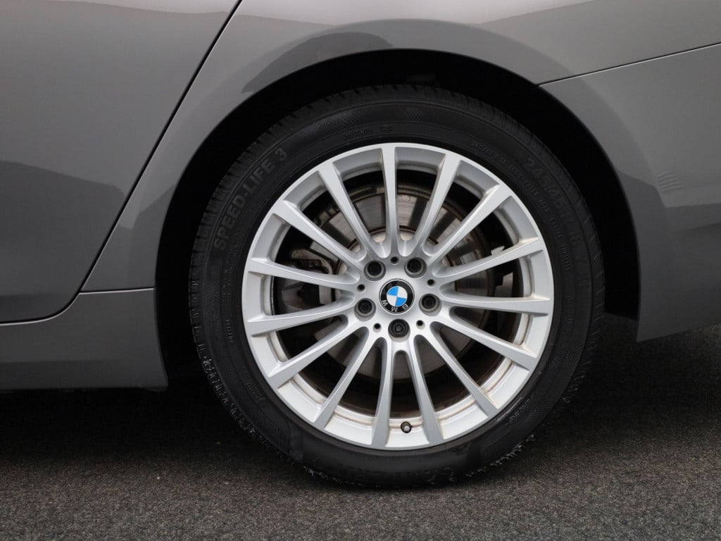 BMW 5 Serie touring 530e executive | automaat | leder | navigatie | stoel v