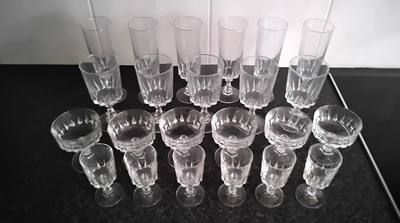 Glasservies, bergkristal, 24 delig