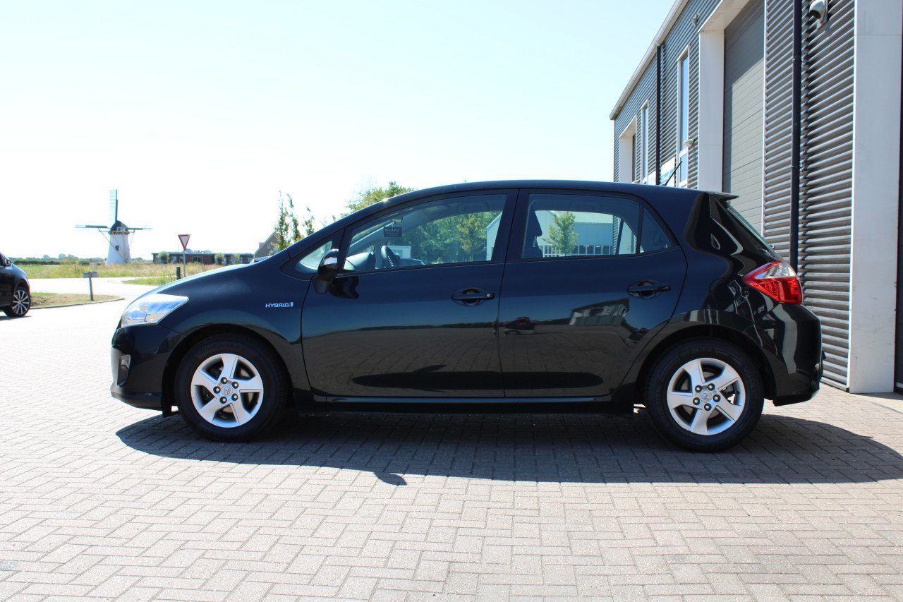 Toyota Auris 1.8 Full Hybrid 5DR APK groot scherm