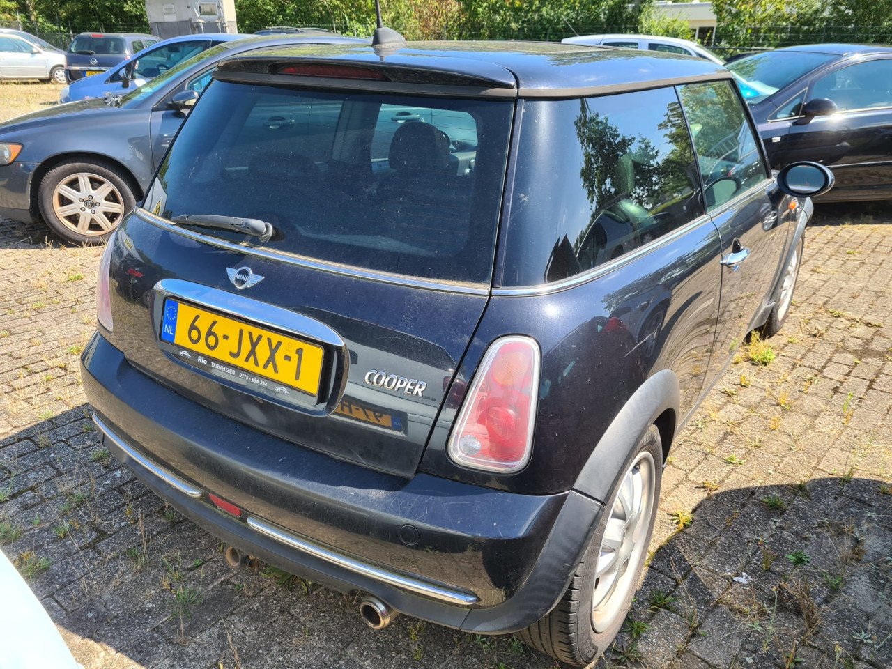 Mini Cooper 16-16V  Nieuwe apk