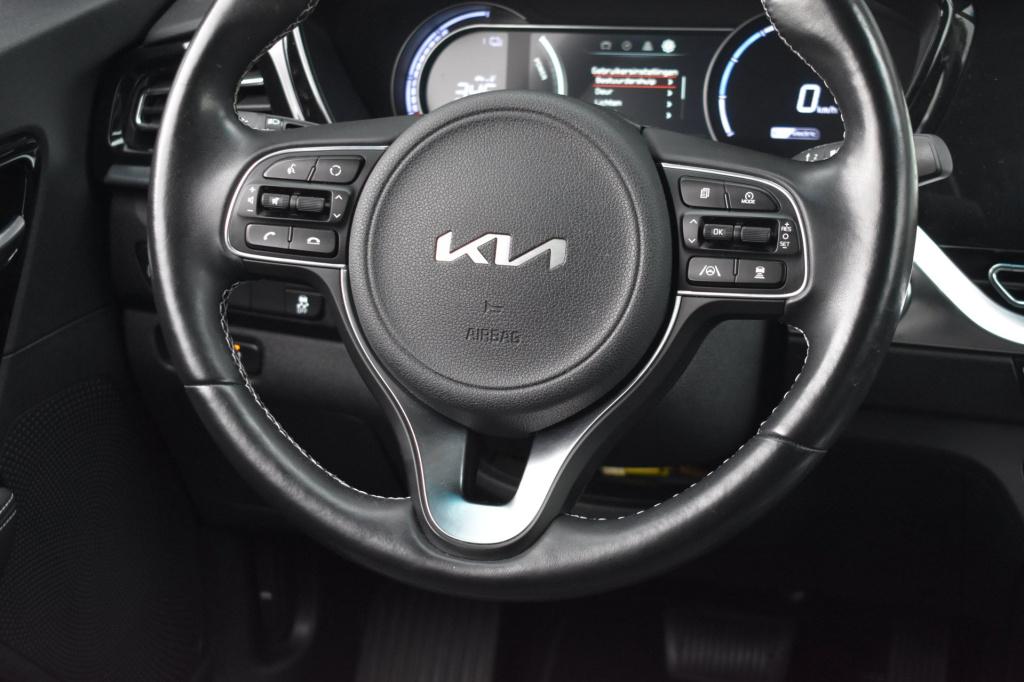 Kia E-niro edition 64 kwh soh 100% | stoelverwarming | nap | camera | stuur